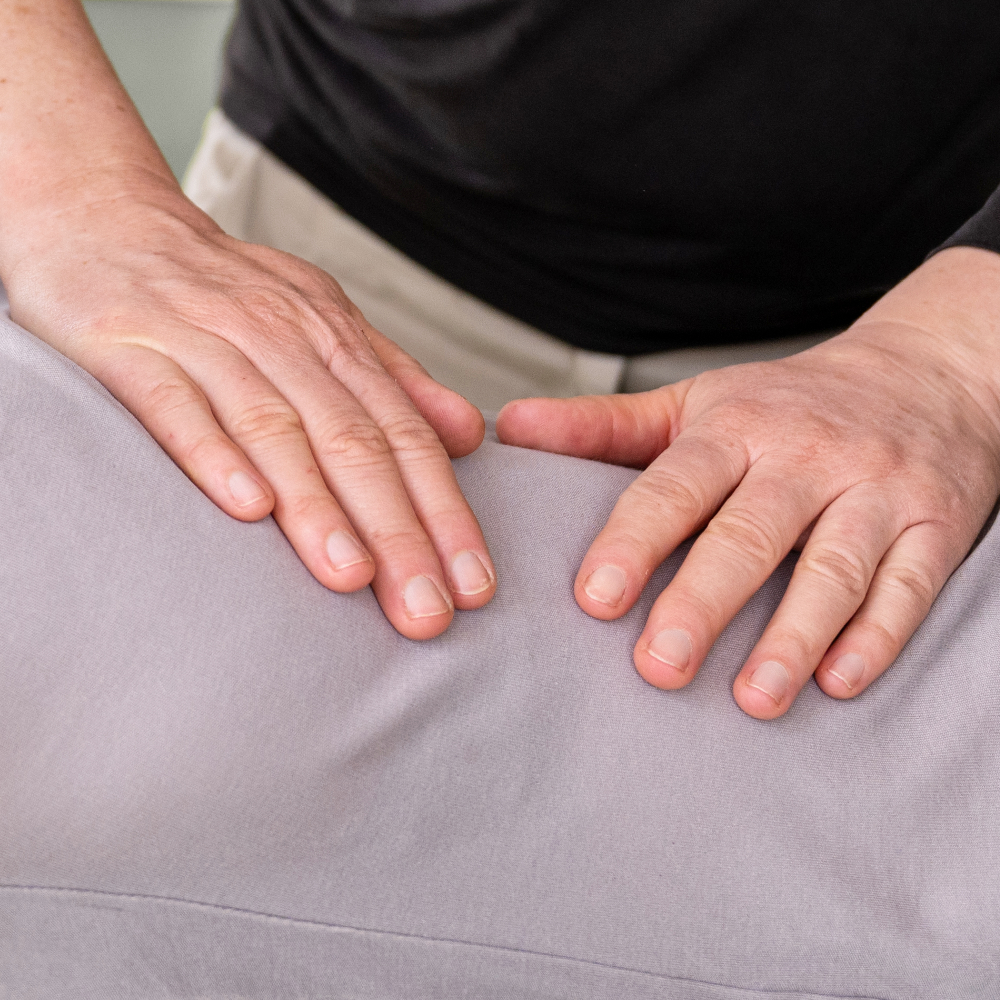 Astrid Schröder Heilpraktikerin / Körper-Arbeit Astrid Schröder Heilpraktikerin / Körper-Arbeit / Shiatsu in der Anwendung